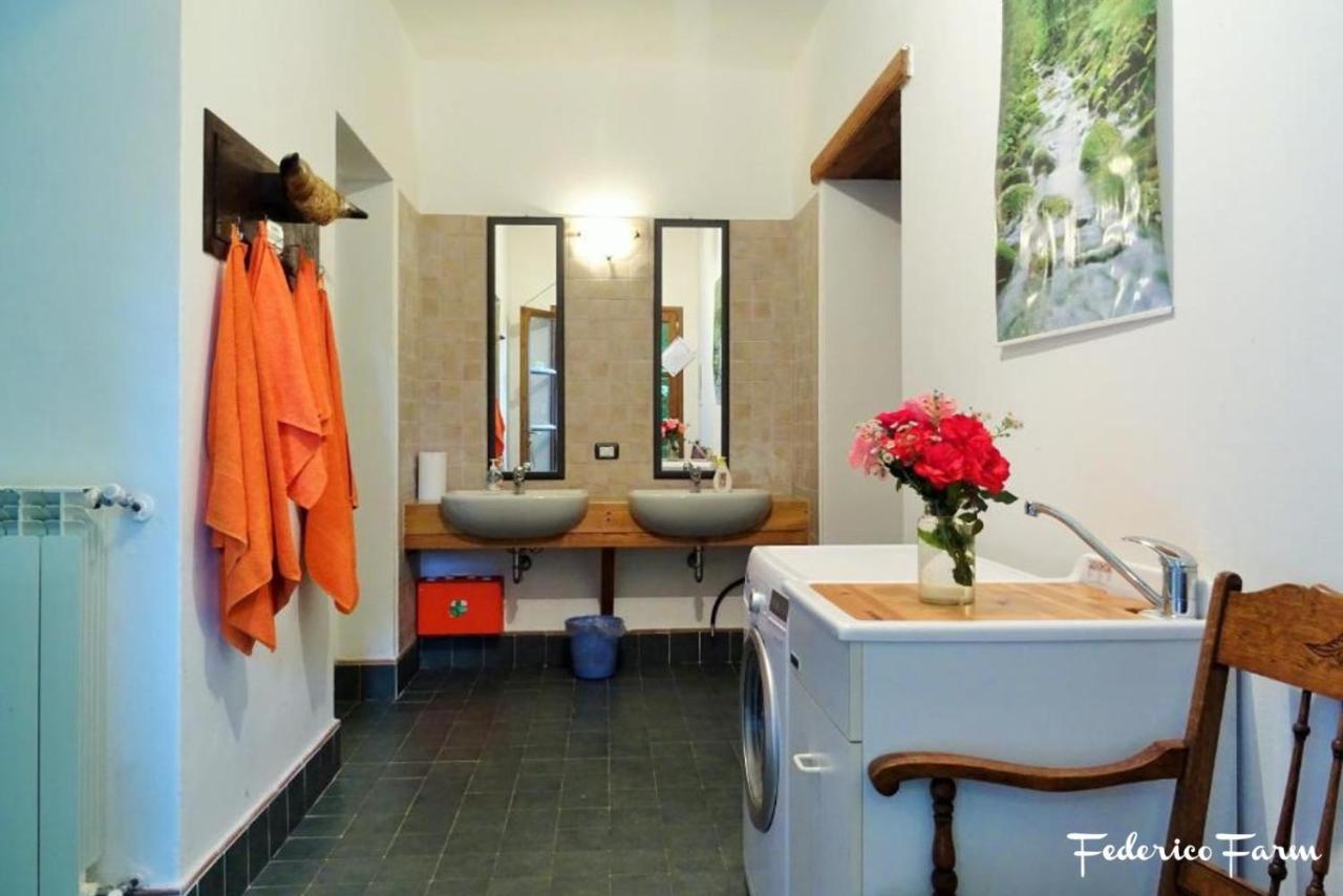 Camping Grondola - Federicofarm Pontremoli Buitenkant foto